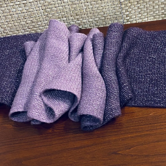 NWOT Extra Long Purple Haze Ombré Acrylic & Silver Metallic Scarf - Picture 4 of 11